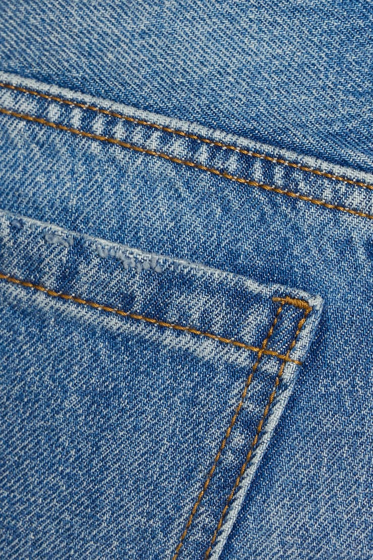 Low Rise Cuffed Denim Shorts Blue - Image 4