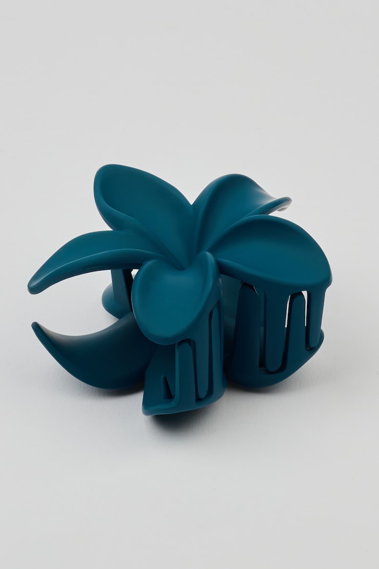 Matte Flower Hair Claw Blue - Image 2
