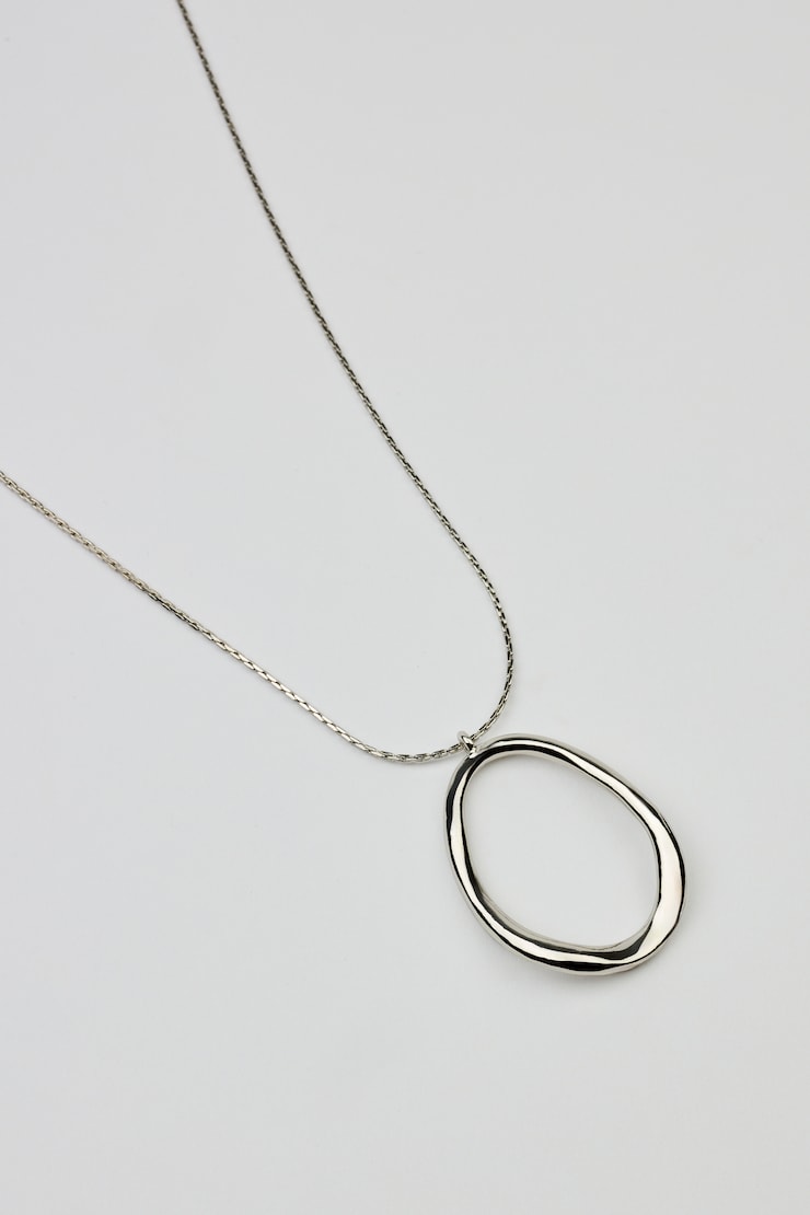 Hammered Single Oval Necklace Gray - Image 3